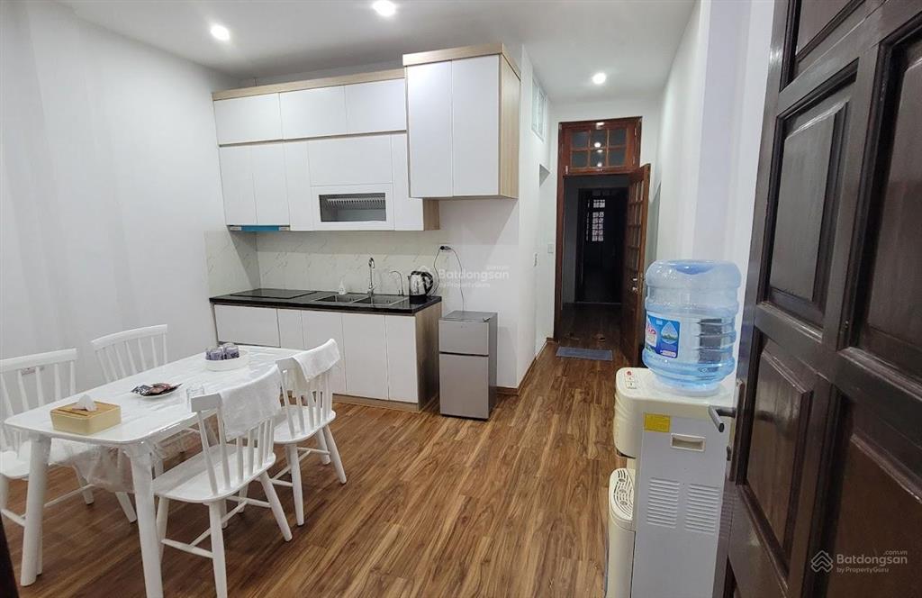 Căn hộ phố trần quốc toản 45m2, full đồ, thang máy, nội thất đẹp, 1pn, 1pk. giá 9tr/tháng