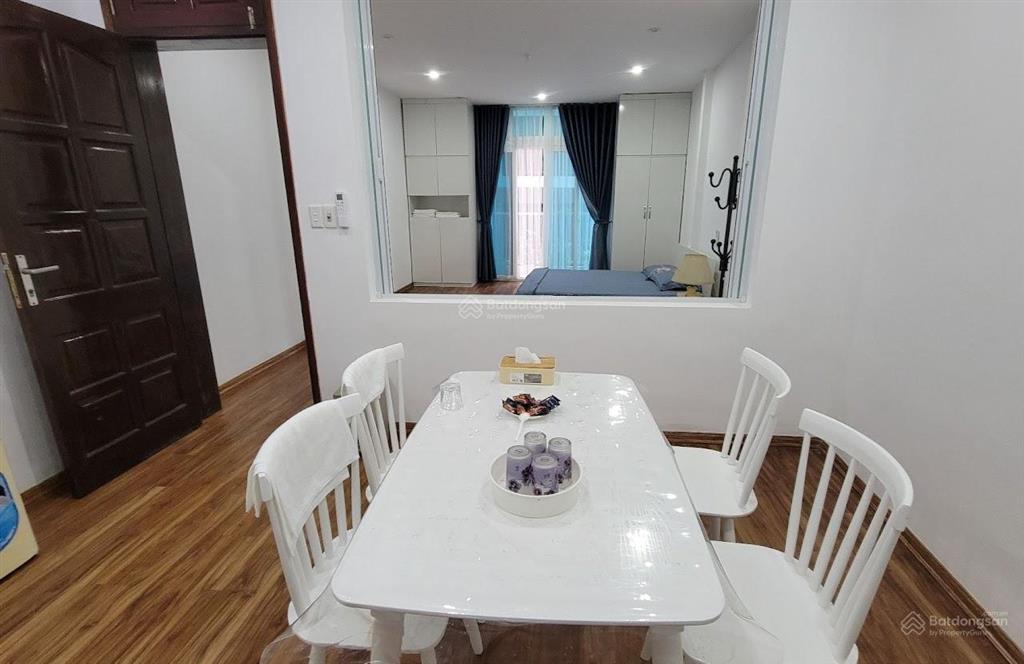 Căn hộ phố trần quốc toản 45m2, full đồ, thang máy, nội thất đẹp, 1pn, 1pk. giá 9tr/tháng