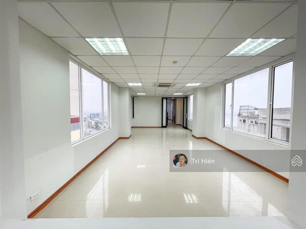 Cho thuê nhà mp nguyễn du 52m2 x 7 tầng, mt 4,5m, thông sàn, thang máy, đoạn đẹp.  0974 557 ***