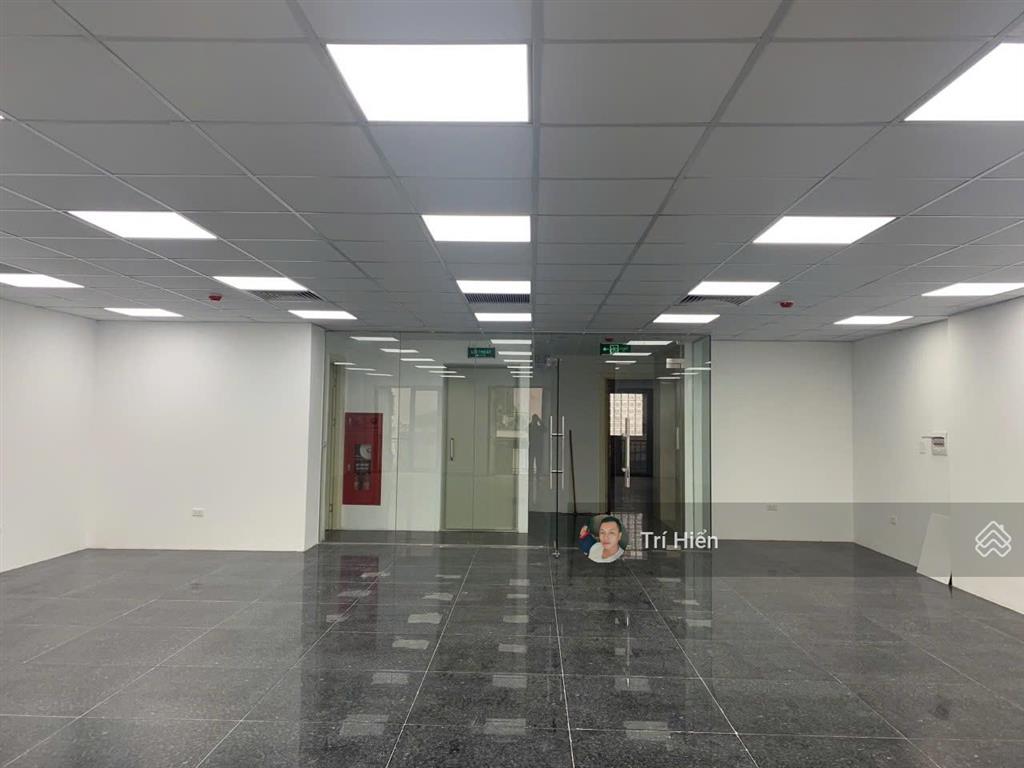 Cho thuê nhà mp xã đàn 60m2 x 7 tầng, mt 6m, thông sàn, thang máy, nguyên căn.  0974 557 ***