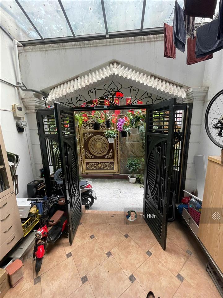 Bán nhà phố nguyễn đình chiểu 54m2 xây 5,5 tầng, mt 3,7m, nhà mới, thang máy, ngõ rộng, gần phố.