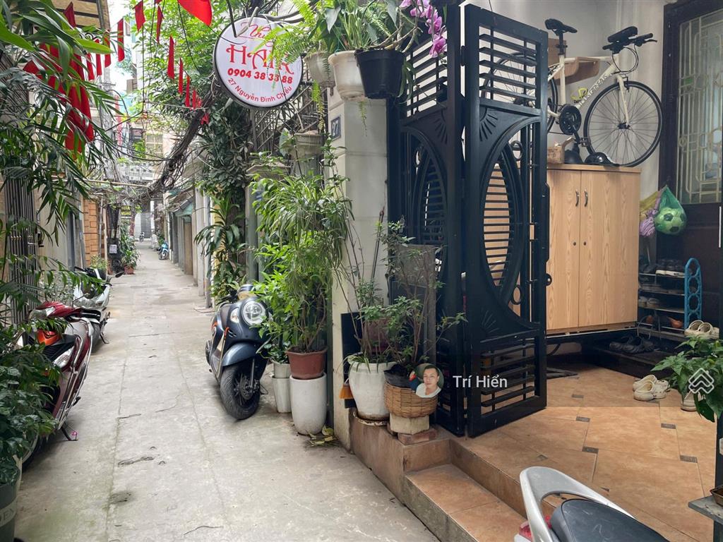 Bán nhà phố nguyễn đình chiểu 54m2 xây 5,5 tầng, mt 3,7m, nhà mới, thang máy, ngõ rộng, gần phố.