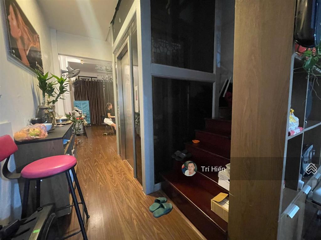 Bán nhà phố nguyễn đình chiểu 54m2 xây 5,5 tầng, mt 3,7m, nhà mới, thang máy, ngõ rộng, gần phố.