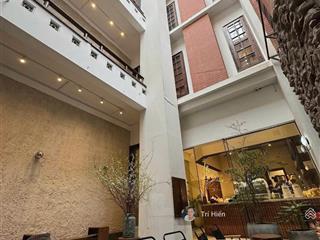 Cho thuê nhà mp bùi thị xuân 200m2 x 4 tầng, mt 7m, thiết kế sân vườn, nguyên căn.  0974 557 ***
