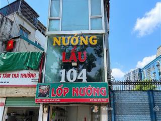 Cho thuê nhà mp trần khát chân 25m2 x 3 tầng, mt 4m, thông sàn, nguyên căn, đoạn đẹp. giá 17tr