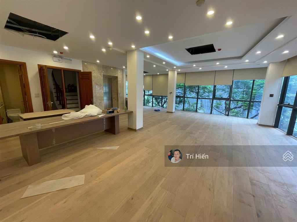 Cho thuê sàn vp mặt phố hoa lư 90m2, mt 9m, điều hòa, thang máy, pccc. giá 16 triệu/tháng