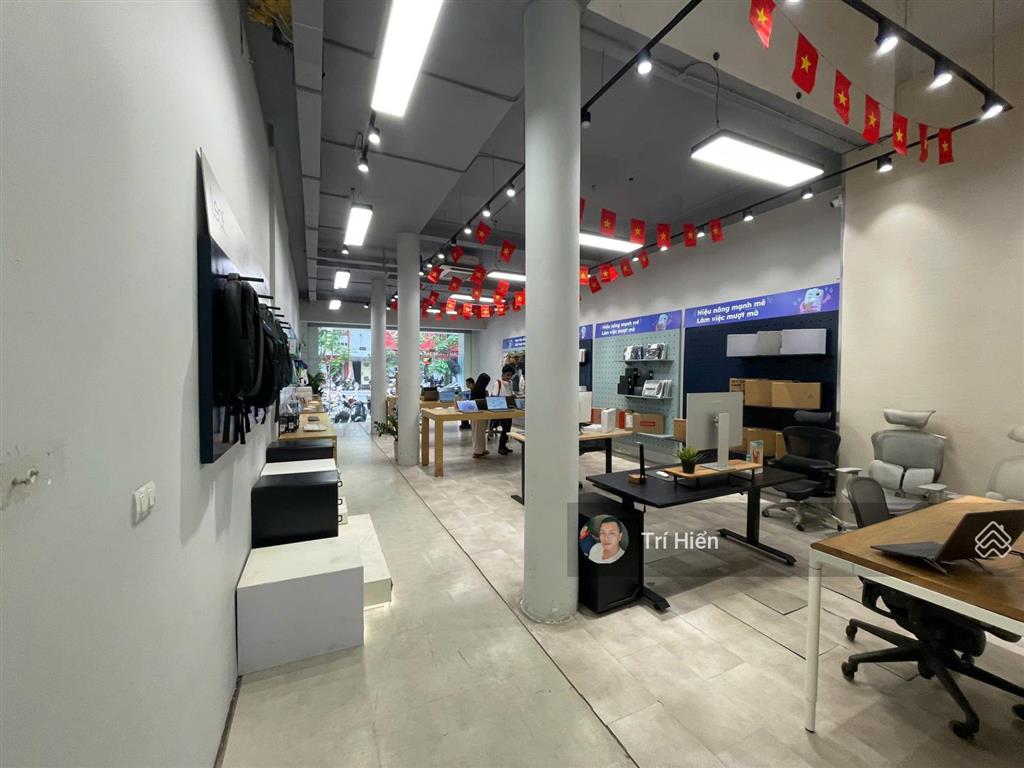 Cho thuê nhà mp thái hà 160m2 x 5,5 tầng, mt 6,5m, thang máy, nguyên căn, đoạn đẹp, nhà thông