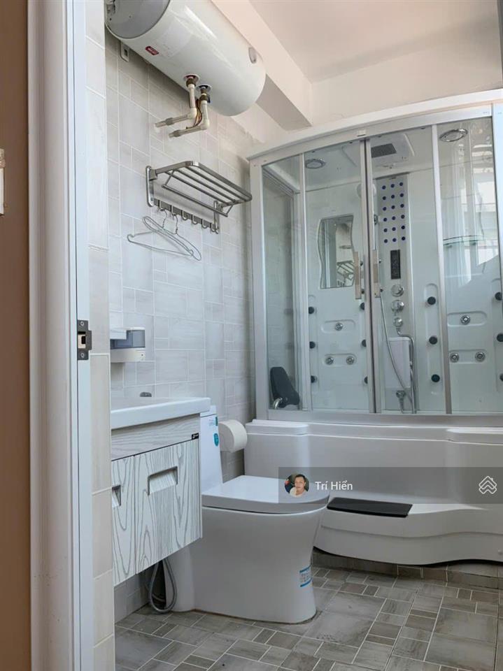 Căn hộ phố trúc bạch 50m², full nội thất, 1pn + 1 pk và bếp, thang máy, khóa riêng. giá 8tr/tháng