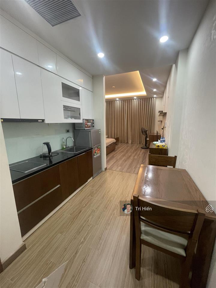 Căn hộ phố châu long 40  50m2, full đồ, thang máy, vị trí cực đẹp, nhà mới. giá 9tr/tháng