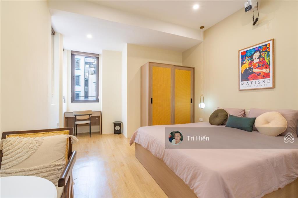 Căn hộ phố võng thị 35m2, full nội thất, 1pn, có thang máy, bếp, khóa riêng. giá 7,9tr/tháng