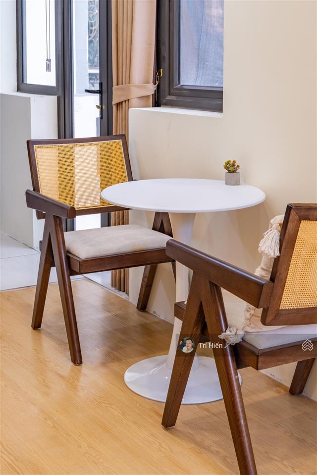 Căn hộ phố võng thị 35m2, full nội thất, 1pn, có thang máy, bếp, khóa riêng. giá 7,9tr/tháng