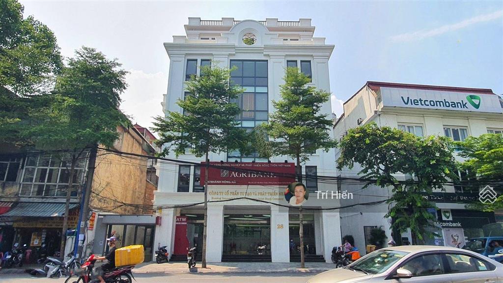 Cho thuê nhà mặt phố hàn thuyên 255m2 x 6 tầng, mt 13m, thông sàn, thang máy, pccc, nguyên căn.