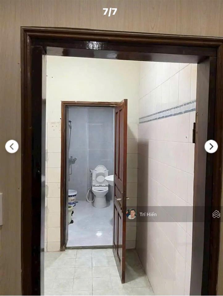 Cho thuê nhà phố hàng chuối 45m2 x 3 tầng, mt 4m, nguyên căn, có điều hòa. giá 15tr/tháng
