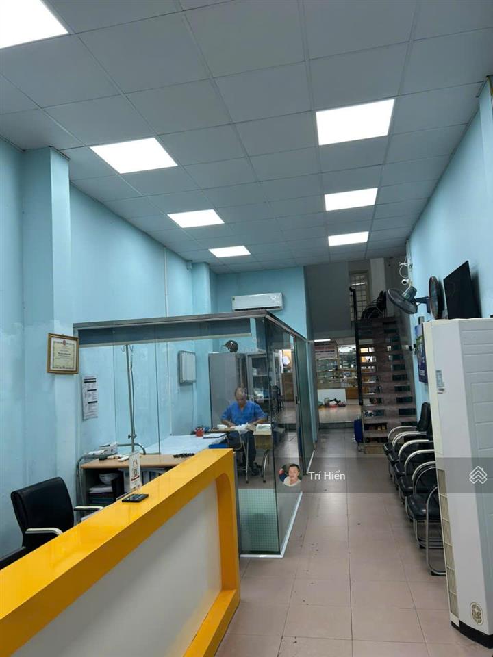 Cho thuê nhà mp phùng hưng 110m2 x 5 tầng, mt 4m, nguyên căn, đoạn đẹp. giá 90tr/tháng