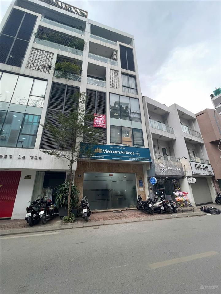 Cho thuê nhà mp lạc trung 90m2 x 6 tầng, mt 6m, thông sàn, nguyên căn, đoạn đẹp.  0974 557 ***