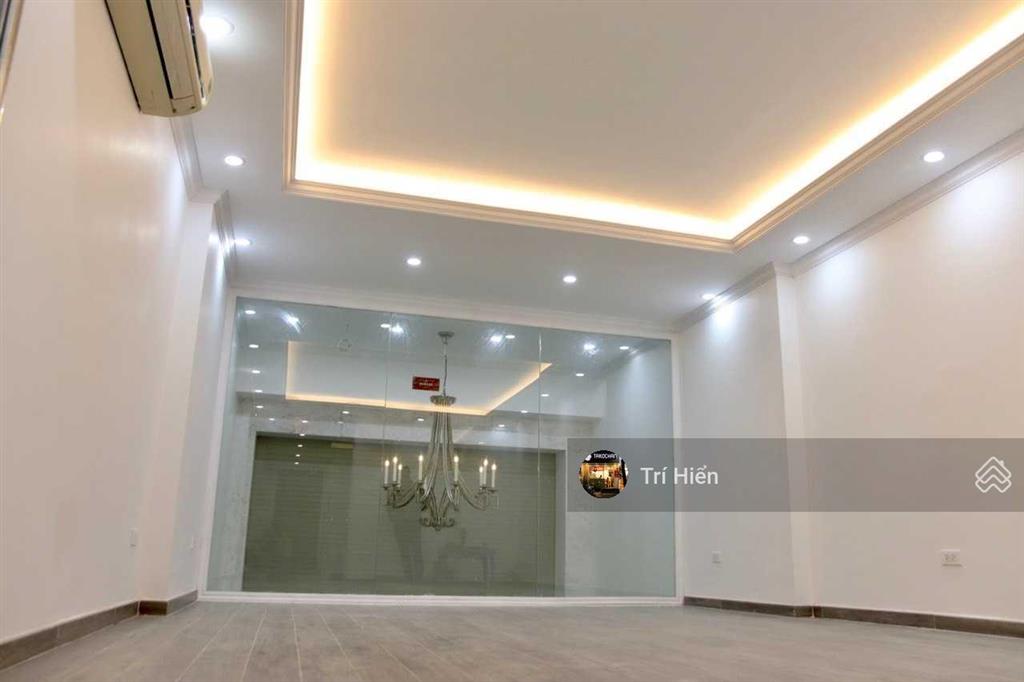 Nhà mới mp lê văn hưu 100m2 x 8,5 tầng, mt 4,5m, thang máy, pccc, nguyên căn, thang máy.