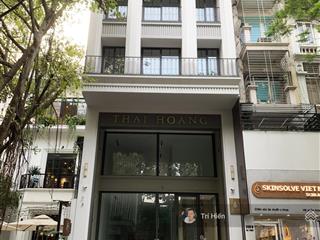 Cho thuê nhà mặt phố trần nhân tông 72m2 x 5 tầng, mt 6m, pccc, nguyên căn, thang máy. giá 40tr