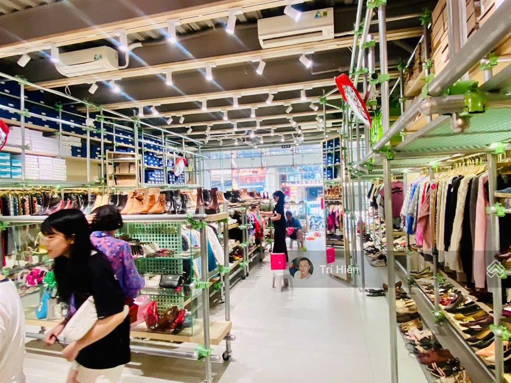 Cho thuê nhà mp nguyễn hy quang 130m2 x 2 tầng, mt 7,3m, thông sàn, riêng biệt. giá 95tr/tháng