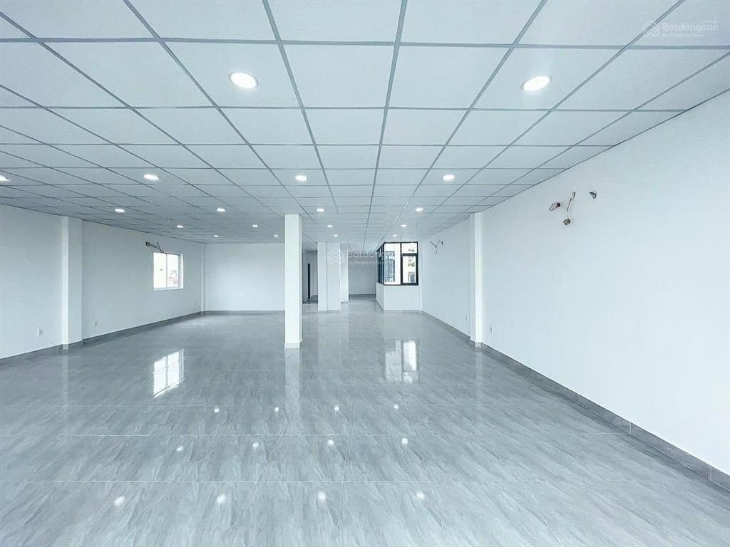 Cho thuê tòa nhà mp thái phiên 235m2 x 8,5 tầng, mt 11m, có hầm, pccc, 2 thang máy  0974 557 ***