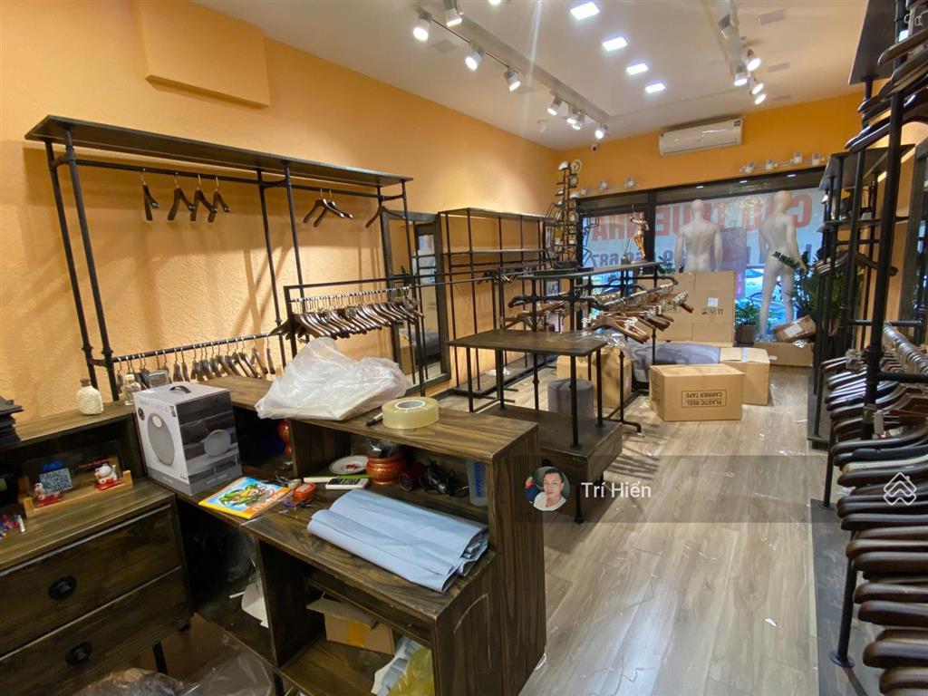 Cho thuê nhà mp xã đàn 35m2 x 6 tầng, mt 5,5m, thông sàn, nguyên căn, đoạn đẹp. giá 35tr/tháng