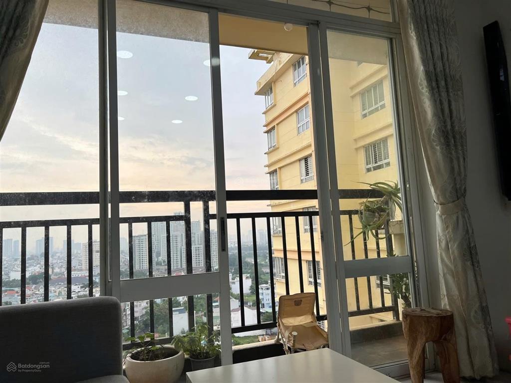 Bán cc petroland q2, giá siêu hời 3,6 tỷ, 80m2, 2pn, 2wc