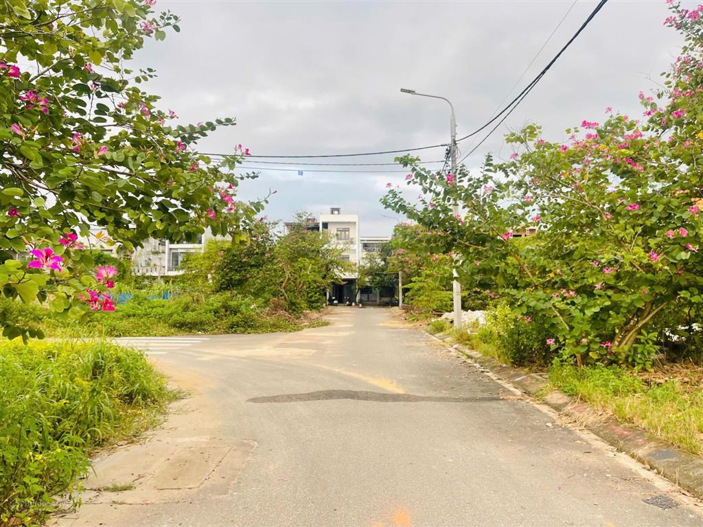 Bán đất tđc ngô sĩ liên gần hoàng thị loan | sạch đẹp 85m2