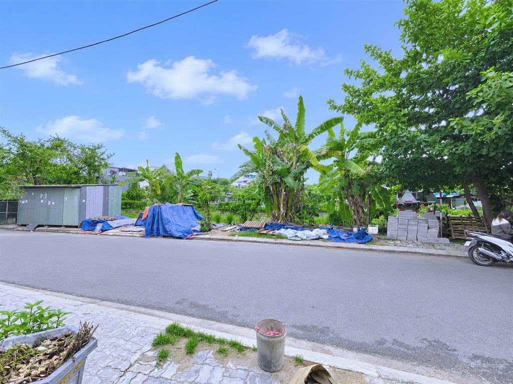 Bán đất mộc bài 7, ngang 6.4m gần đh sư phạm, view kênh