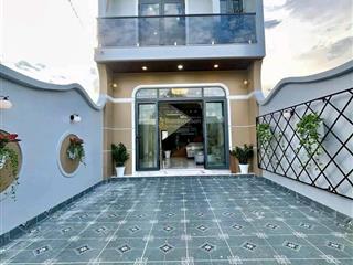 Ngộp lắm rồi, chỉ 1 tỷ 750. chủ hạ giá bán gấp căn nhà shr cuối đường đồng khởi
