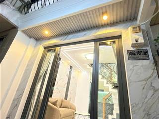 Bán nhà mới xây lạc long quân p8 tân bình gần chợ tân bình 3 tầng 3pn 2wc giá 3 tỷ450 sổ hông riêng