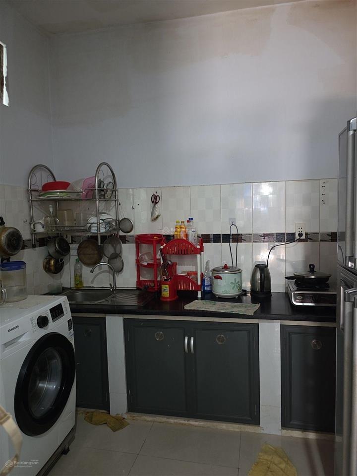 Tân phú giáp tân bình nhà hoàng xuân nhị .phú trung.tân phú ngay ngã tư âu cơ lạc l quân giá 4.6 tỷ