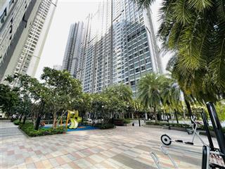 Cho thuê shophouse giá tốt tại vinhomes central park.  0908 124 ***  mr. quý