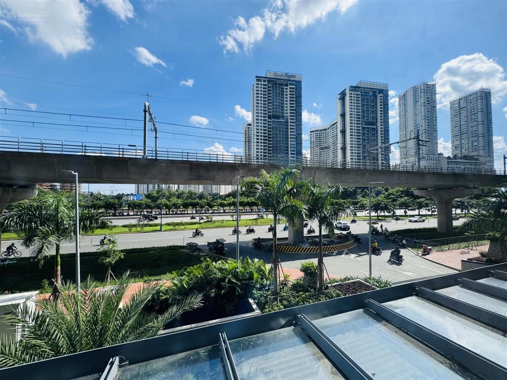 Lumière riverside  cho thuê shophouse kinh doanh tại lumière riverside.  0908 124 ***  mr. quý