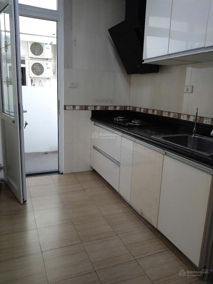 Bán gấp căn hộ thuận việt, quận 11, căn góc 3pn, giá tốt 4,9 tỷ, sổ hồng.