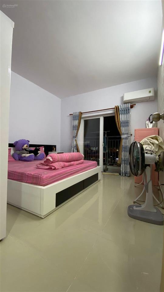 Cho thuê căn hộ chung cư 590 cách mạng tháng tám, quận 3, căn 2pn, 10 triệu.