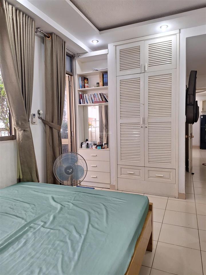 Bán căn hộ chung cư tại chung cư phúc thịnh, 4,1 tỷ, 69m2, sổ hồng, giá tốt.