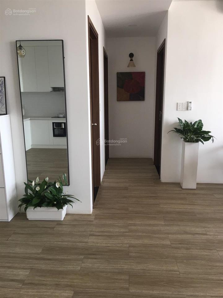 Bán căn hộ chung cư thuận việt, q11, 77m2, 2pn,2wc, căn góc, có sổ hồng