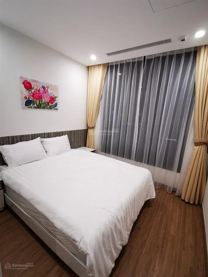 Cho thuê cc mipec rubik 360, 21 triệu, 95m2, 3pn, 2wc, hướng bắc, nam
