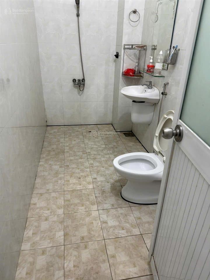 Bán nhà riêng kdc việt sing (d11) 100m2, sổ riêng, đường 8m, giá chỉ 5,6 tỷ chính chủ