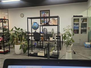 Cho thuê 50m2 sàn văn phòng tại 94 dịch vọng hậu, đầy đủ hoá đơn.  ngay 0916 484 ***