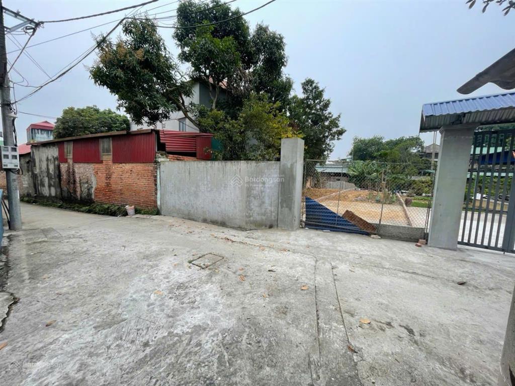 Mua lô này làm nhà vườn nghỉ dưỡng thì đẹp quá