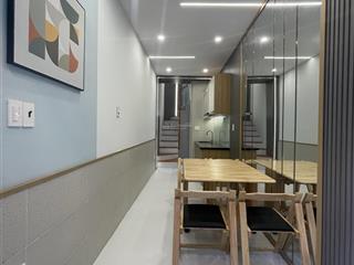 Nhà siêu đẹp hẻm 4m kế q. 10, 3 tầng, 2 phòng, 3 wc, chỉ 2.85 tỷ