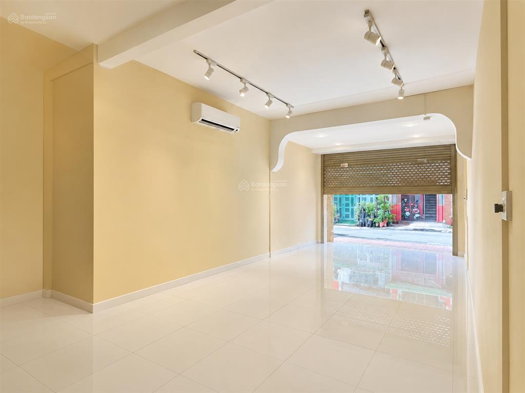 Căn hộ tầng trệt cư xá đẹp, 776/ nguyễn kiệm, 5,5 tỷ, 65,1m2, xe ô tô đậu trước cửa