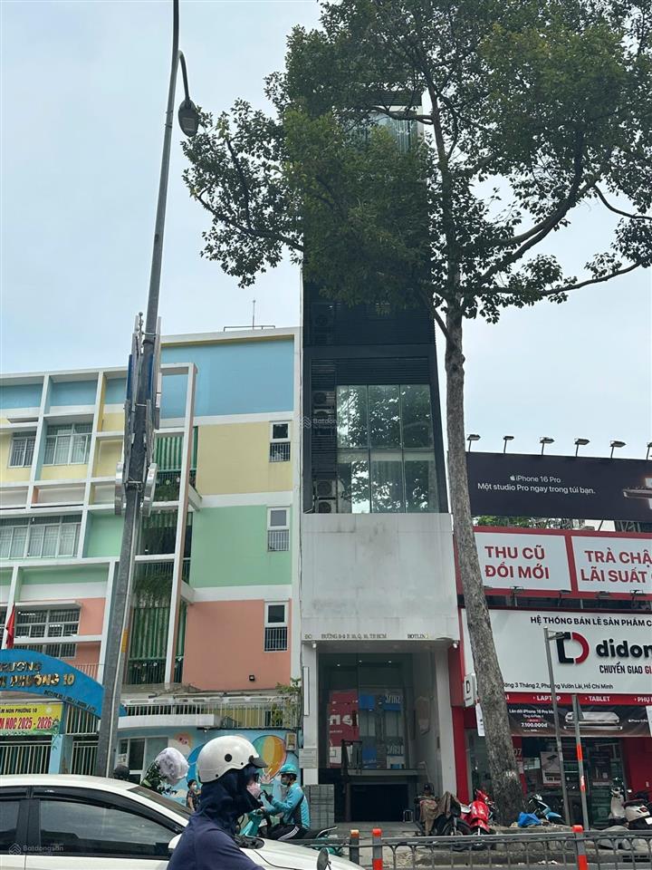 Mặt tiền 3/2. dt 4,27x23m cn 88,3m2. hầm + 8 tầng thang máy, giá 35 tỷ. hđt 128 triệu/tháng