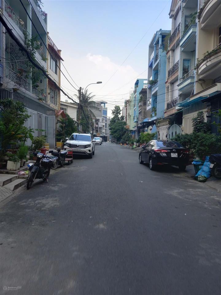 Chỉ 12.7 tỷ sở hữu nhà 6 tầng mt kdc bình phú 1. p11.q6.