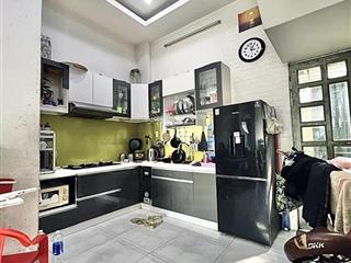 Giá 8.6 tỷ.mt nhà đường hồng bàng. p12. q6.