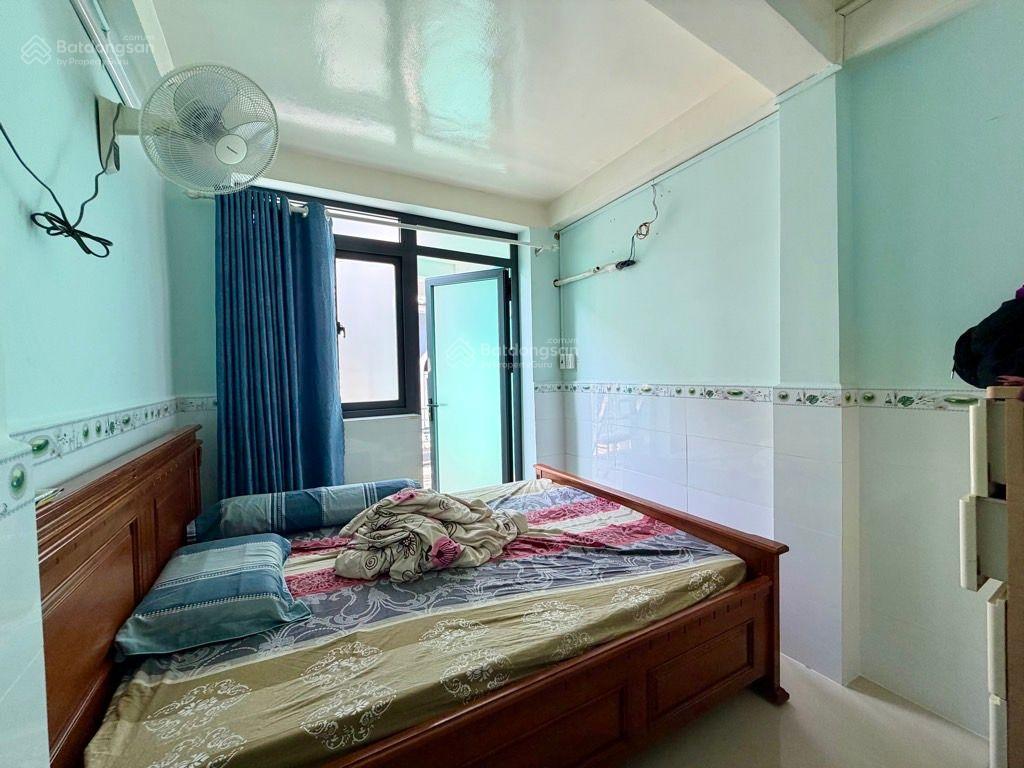 Bán gấp nhà hà tôn quyền. p12. q5. giá 7.8 tỷ