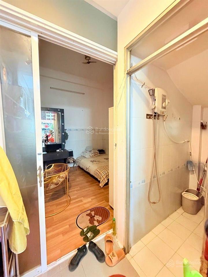 Chính chủ bán gấp. nhà hxh lý thái tổ. p10.q10. giá 11.2 tỷ