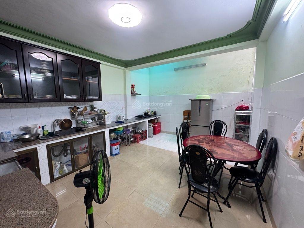 Chỉ 16.5 tỷ sở hữu ngay nhà đường dương đình nghệ.p8.q11