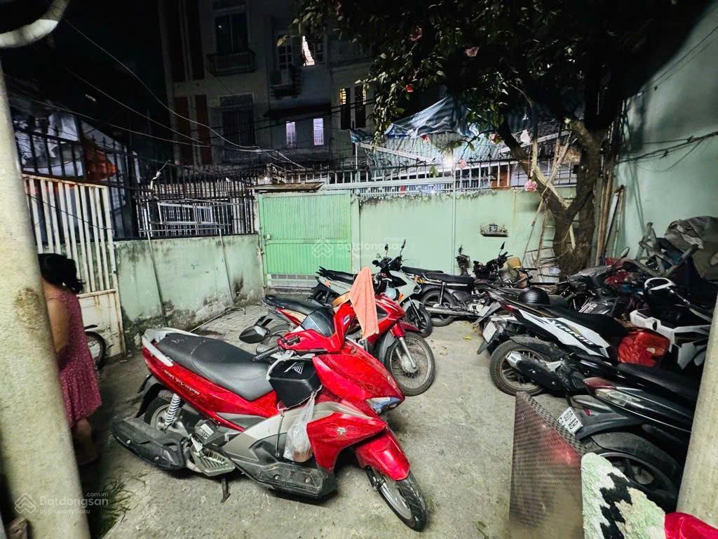 Chủ bán gấp. nhà hxh đoàn văn bơ. p15. q4. giá 21.5 tỷ