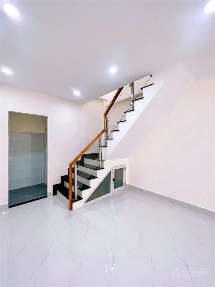 Bán gấp nhà hxh nguyễn khác nhu.p cầu ông lãnh. q1. giá 14.3 tỷ